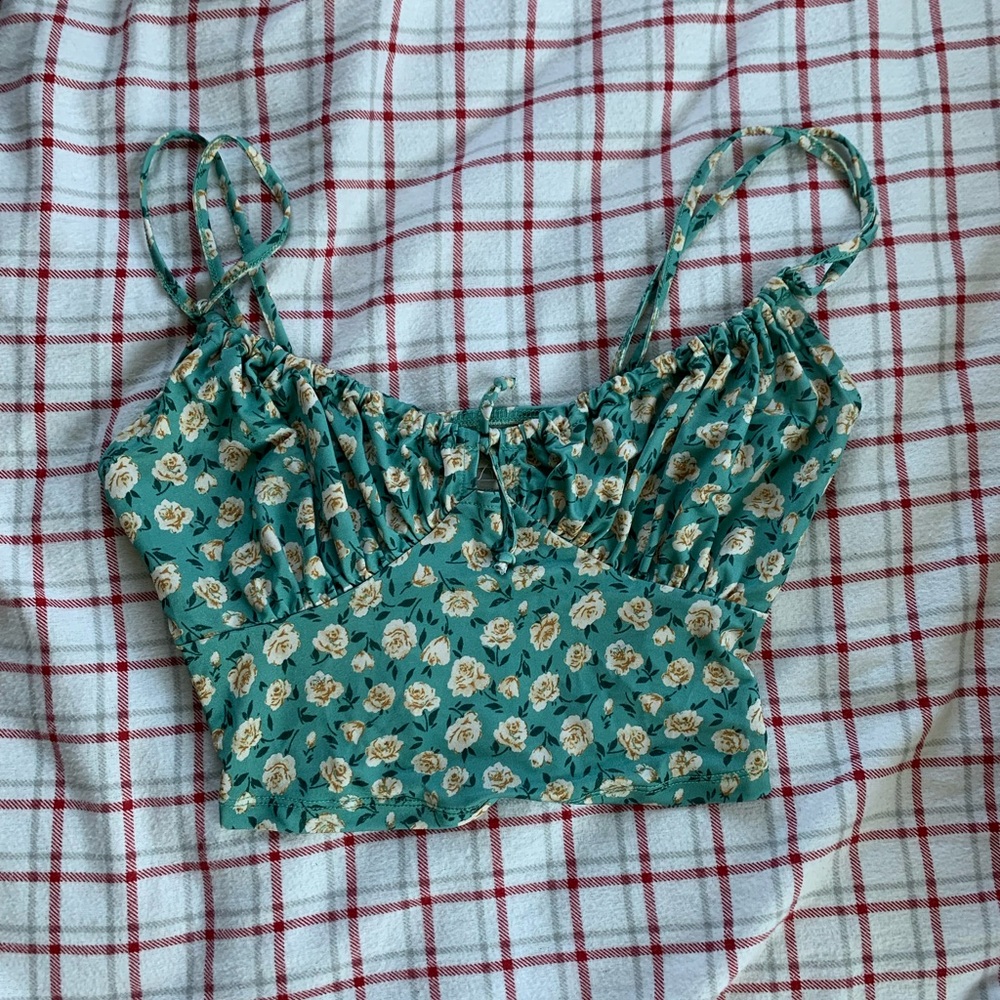 Urban outfitters cropped tank